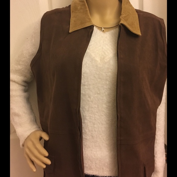 Moleskin Vest With Suede Collar - NWT - Picture 4 of 7